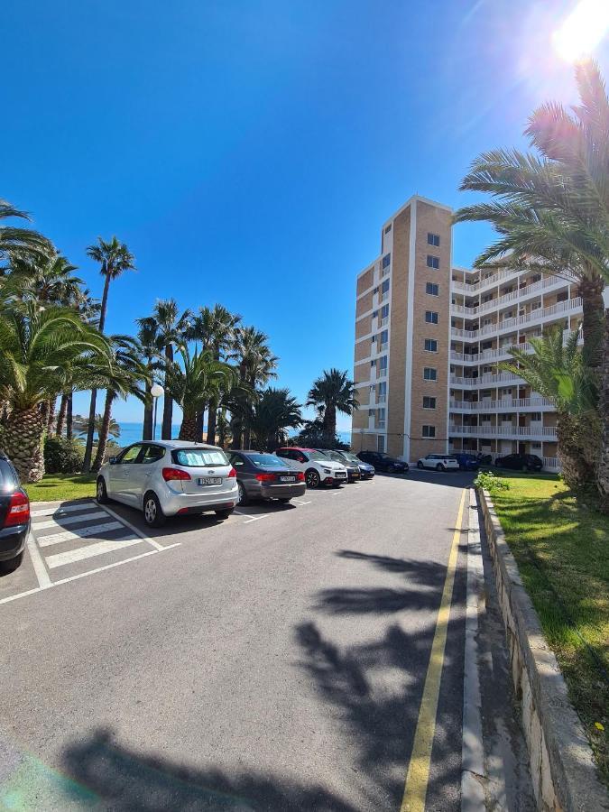 Room In Apartment - 1St Line Top Floor Apartment Carrer del Mar エクステリア 写真